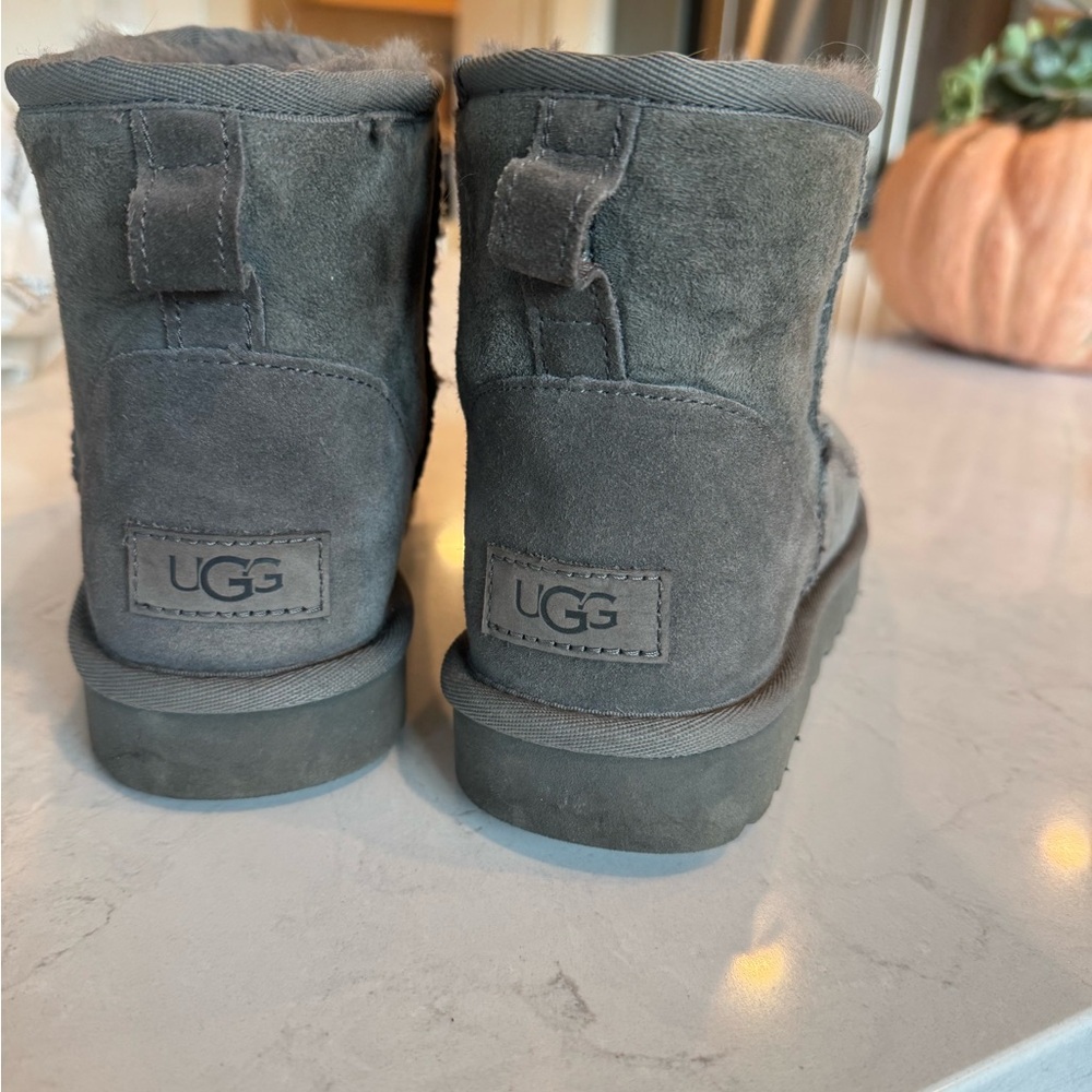 UGG Classic Mini II - grey